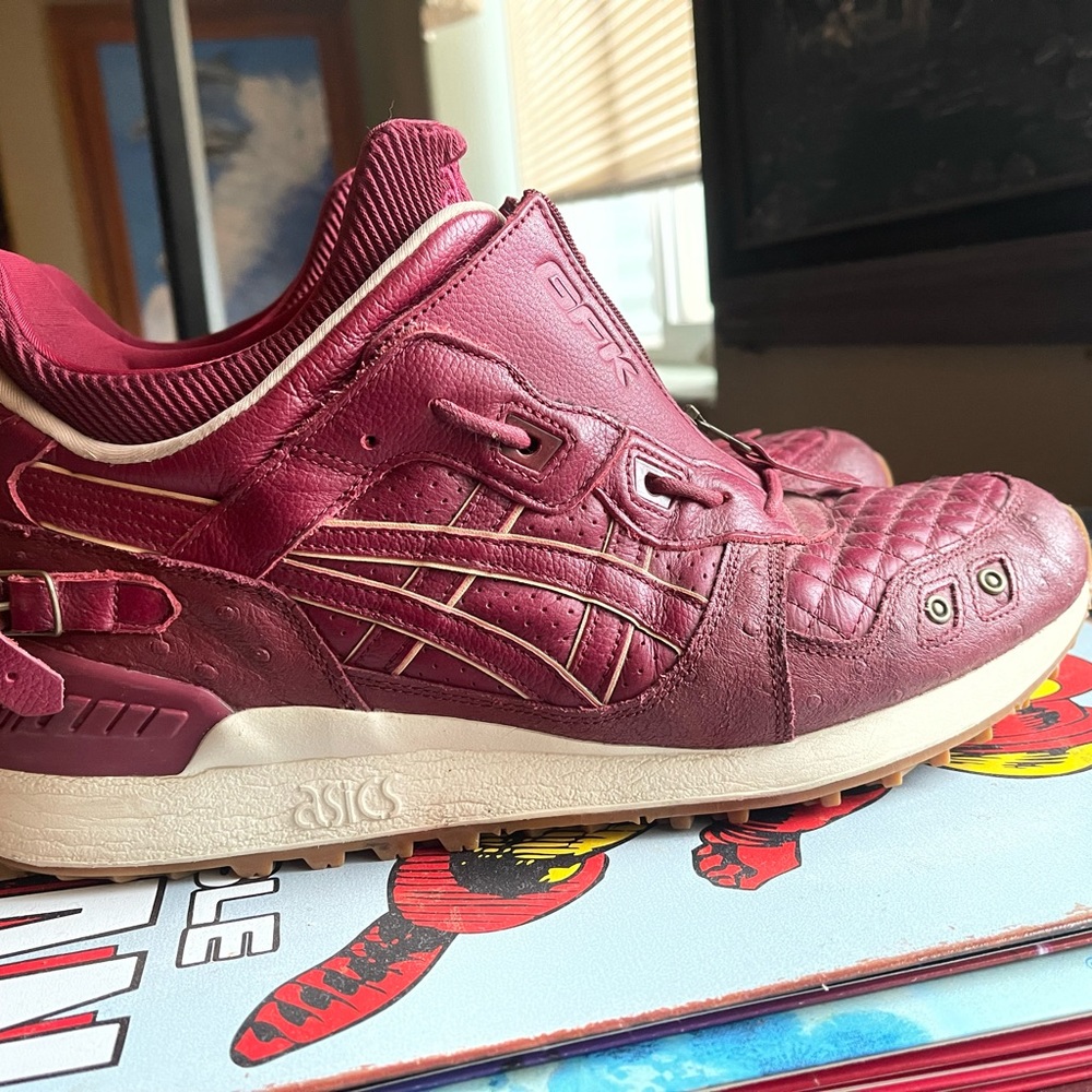 Size 13 Ghostface Killah ASICS (used, good condition) ostrich skin leather